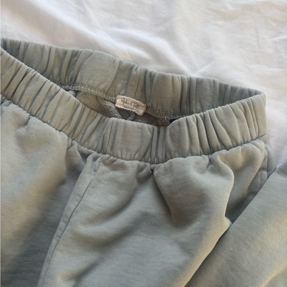 Brandy Melville sweatpants - Picture 2 of 4